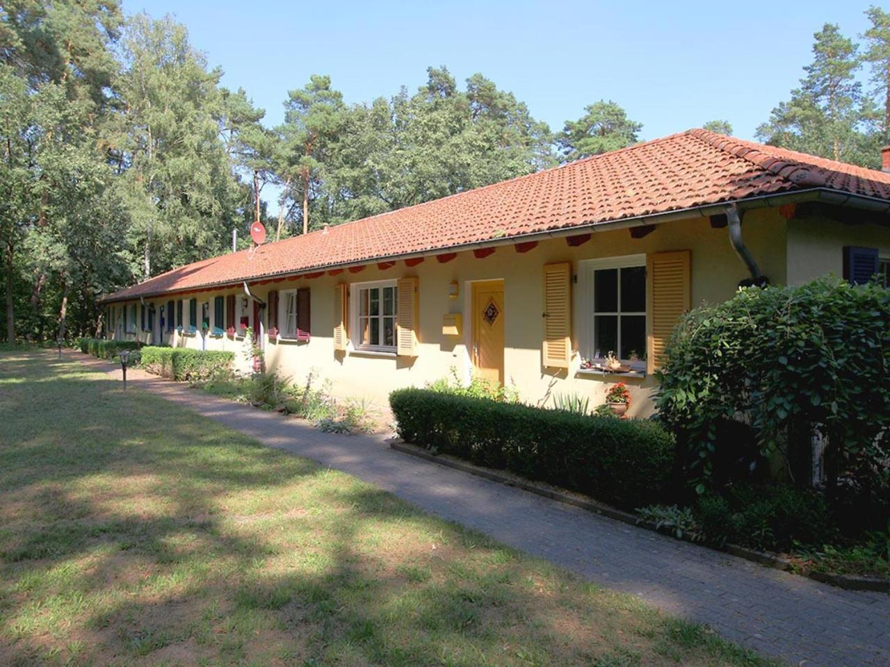 Bauernhof-Streichel-Zoo-Kombi-Familien-Suite-Im-Wald-Am-See Gulow المظهر الخارجي الصورة